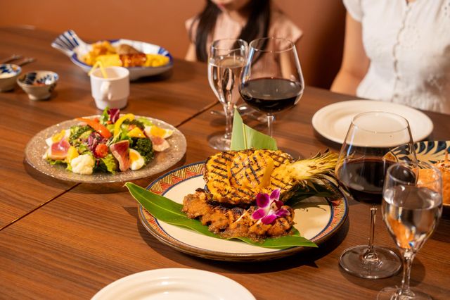 カフーリゾートフチャク　コンド・ホテル Wine & Dining The Orange 料理イメージ